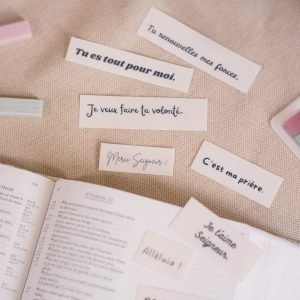 Lot de 40 stickers transparents « Mots inspirants »